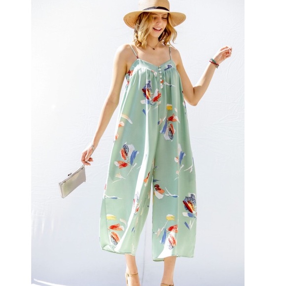 Floral Print Jumpsuit - Picture 2 of 7